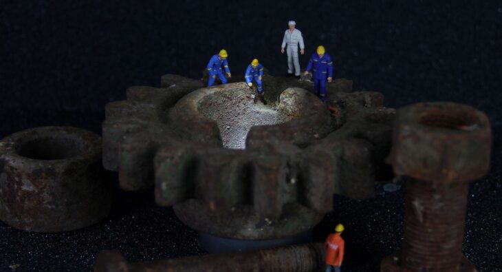 Jakie są procedury techniczne naprawy wałów napędowych?